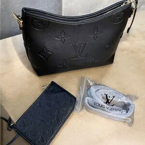 Louis Vuitton Monogram Crossbody Bag w/ Pouch & Strap